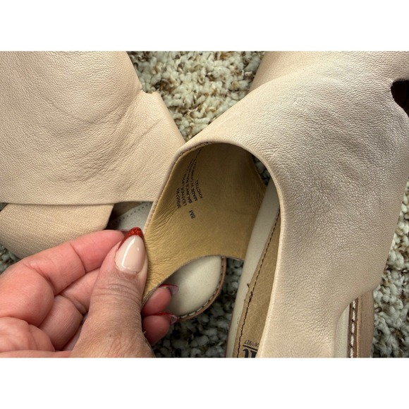 Söfft Women's Size 8 Nude Leather Slingback Block Heel Comfort Sandals - Picture 6 of 7